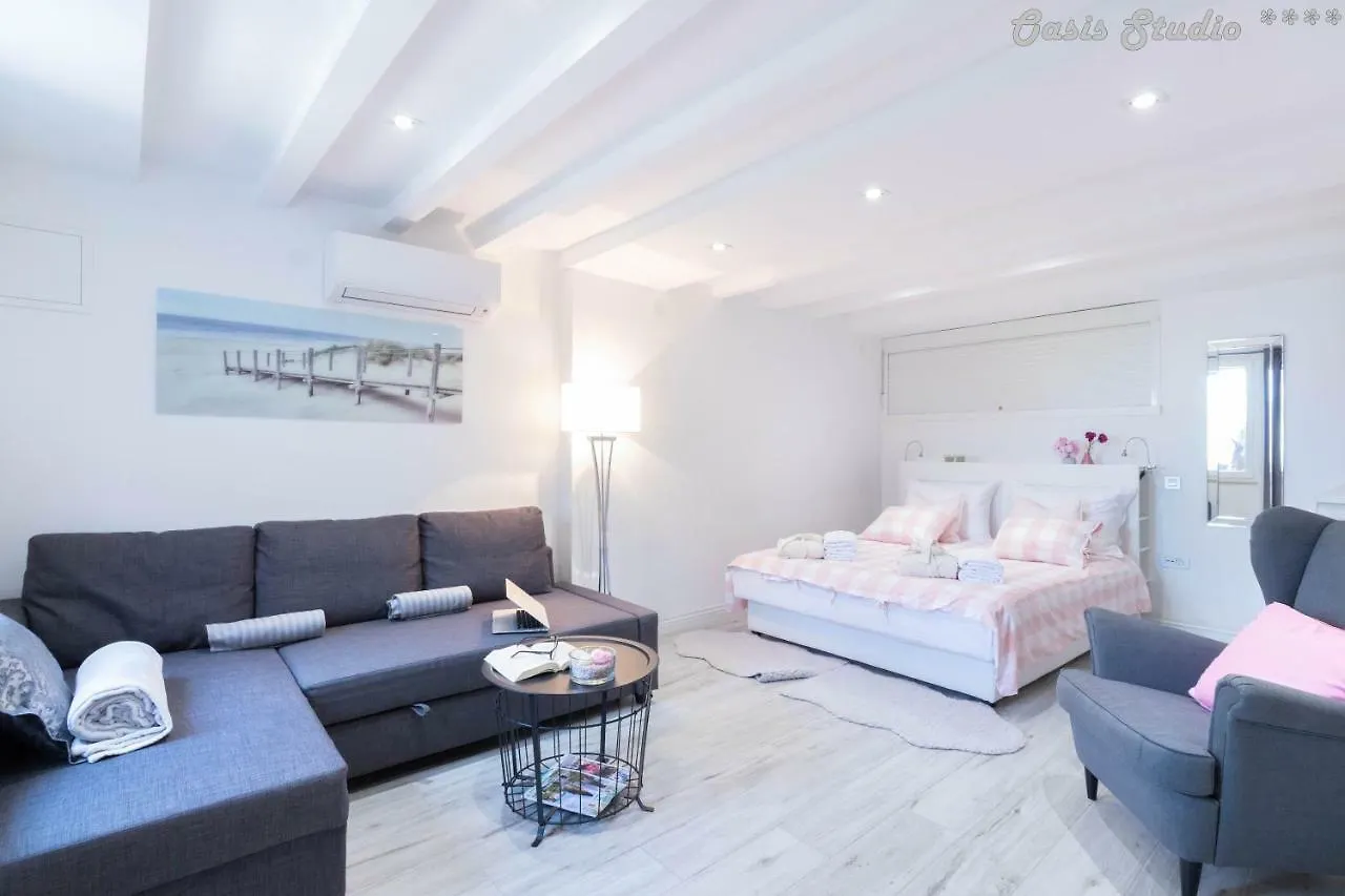 Oasis Apartments Abbázia